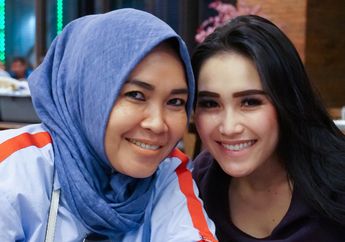 Ayu Ting Ting Joget Heboh sampai Nungging di Depan Wakil Walikota Depok saat Malam Pergantian Tahun Baru 2020, Umi Kalsum: yang Penting Happy!