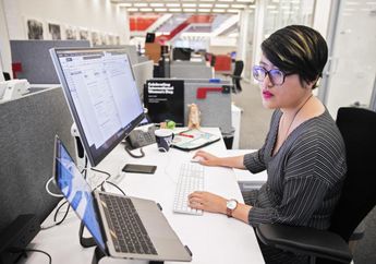 Atasi Bahaya Duduk Terlalu Lama dengan Aturan Waktu Ini, Bisa Dicoba nih!