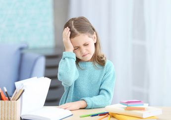 Berbahaya, Waspadai Gejala Dehidrasi pada Anak, Orang Tua Wajib Tahu nih!