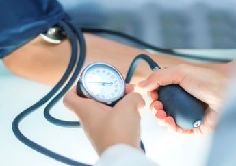 Mau Coba Turunkan Tekanan Darah Tinggi dengan Alami? Coba 5 Makanan yang Mudah Didapat Ini!