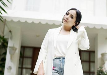 Harga Celana Jins Robek yang Dipakai Nagita Slavina Bikin Geger Netizen, yuk Lihat Modelnya!
