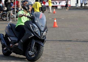5 Cara Riding Sepeda Motor di Tikungan, Biar Terhindar Dari Kecelakaan