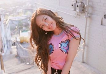 Pesona Jennie ‘Blackpink’ Saat Tampil Menggunakan Stoking. Karismatik!