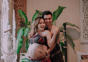 Cherly Juno Ikutan In My Feelings Challenge Saat Hamil, Netizen Ngilu Dibuatnya!