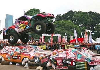 Atraksi di OTOBURSA Tumplek Blek 2018, Bukan Gajah Monster Saja Loh 