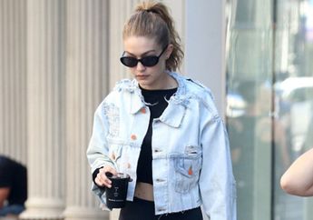 Hanya dengan Jaket Jins dan Legging, Gigi Hadid Berhasil Curi Perhatian