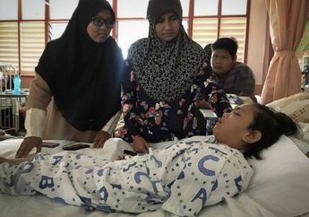 Waspada, Tangan Bocah Ini Putus Lantaran Bajunya Tersangkut Roda Motor!