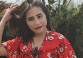 Prilly Latuconsina Tampil Seksi Memesona dengan Bodycon Dress, Kepoin deh Gayanya!
