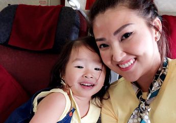 Kenakan Gaun Pilihan Sang Buah Hati, Sarwendah dan Thalia Tampil Kompak ala Jane, Kekasih Tarzan