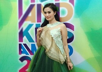 Ternyata Iis Dahlia Tidak Saja Memberi Kritik Tetapi Juga Memberi Solusi