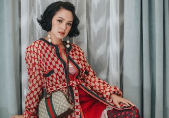 Gaya Makeup Unik Andien Saat Tampil di Acara Musik We The Fest 2018 Sukses Curi Perhatian