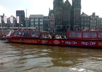 Rano Karno Jadi 'Pemandu Wisata' Dadakan di Canal Cruise, Intip Keseruannya