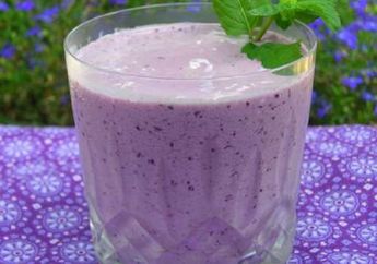 Segelas Yoghurt Berries Purple Smoothies Pengganti Sarapan Esok Hari! 