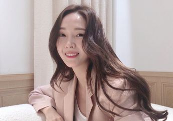 Tampil Kasual dengan Baseball Cap, Intip yuk Airport Fashion Terbaru Jessica Jung!