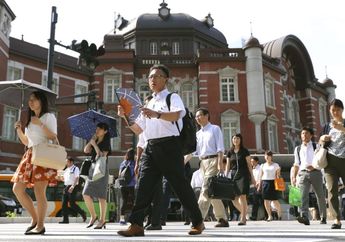 6 Tips Nyaman Saat Berkunjung ke Negara yang Terserang Gelombang Panas