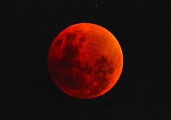 Puncak Hujan Meteor akan Terjadi Saat Gerhana Bulan Total 28 Juli 2018