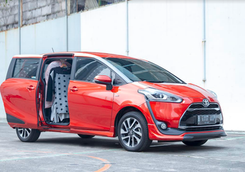 Hati-hati! 3 Bahan Pakaian Ini Mudah Tersangkut di Mobil, Lakukan Tips Cermat Ini Biar Baju Kamu Nggak Gampang Rusak