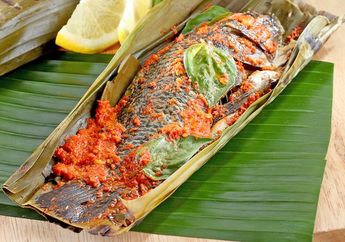 Ingin Santap Sajian Ikan Tanpa Menguragi Nutrisinya? Bisa Coba Resep Pepes Mujair Kemangi Ini loh!