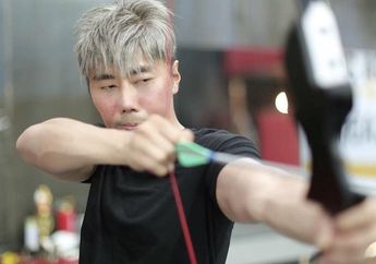  Lakukan Olahraga Muay Thai, Aksi Roy Kiyoshi Jadi Sorotan