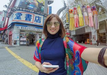 Begini Kocaknya Chika Jessica Nge-Prank 2 Wanita Berkimono di Jepang