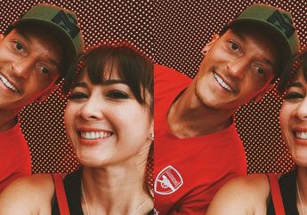 Intip yuk Potret Kebersamaan Andrea Dian dengan Mesut Ozil dan Bintang Arsenal Lainnya