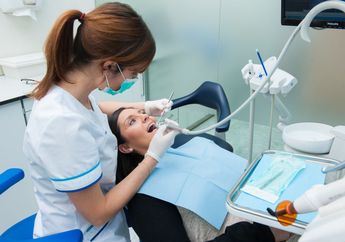  4 Makanan Berikut Bisa Dikonsumsi Setelah Gigi Geraham Bungsu Dicabut loh, Kepoin yuk!