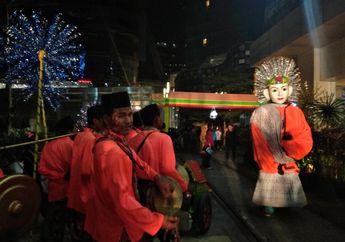 Wow, Kerak Telor Paling Laris di Gala Premiere Si Doel The Movie