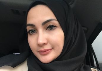 Natalie Sarah Mantap Berhijab, Terungkap Alasan Berhijrah Karena Bayangan Usia