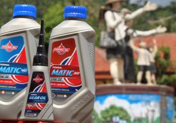 Perempuan Wajib Tahu, 5 Perbedaan Oli Mesin dan Oli Transmisi Skutik