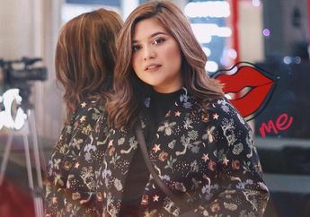 Punya Tubuh Berisi Bukan Halangan Tampil Fashionable, Contek OOTD Sarah Ayu dengan Kemeja Putih&nbsp;yuk!