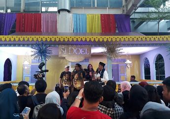 Mengintip Keseruan Masyarakat Nyanyi Bareng  Lagu Si Doel Anak Betawi