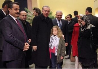 Ahed Tamimi Ingin Belajar Hukum untuk Membantu Warga Palestina yang Terjebak di Penjara Israel