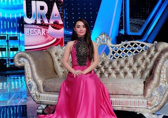 Lakukan Keke Challenge di Dalam Rumah, Zaskia Gotik Tuai Pujian