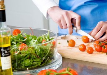 3 Kesalahan Ini Sering Dilakukan Saat Membuat Salad, Ada Apa Saja?