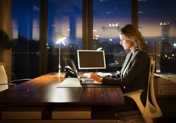 Hati-hati, Ini nih Deretan Penyakit yang Mengintai Para Pekerja Shift Malam