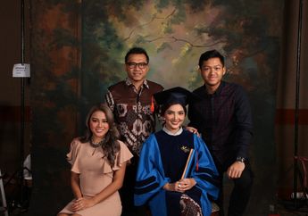 Kebanggaan Anang Hermansyah Punya Istri dengan Gelar Magister