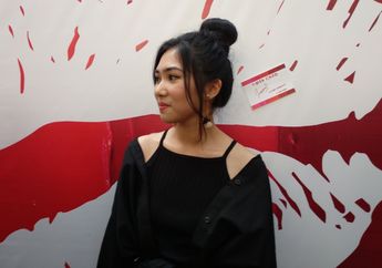 Contek yuk Trik Lipstik Ombre yang Cantik dan Tetap Natural ala Isyana Sarasvati