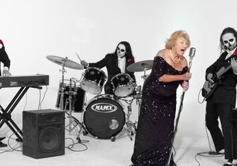 Kisah Inge Grinsberg, Nenek 96 Tahun yang Selamat dari Holocaust dan Jadi Vokalis Death Metal