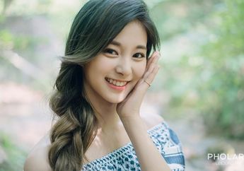 Pulang Kampung ke Taiwan, Begini Style Simpel Tzuyu TWICE Saat di Airport!