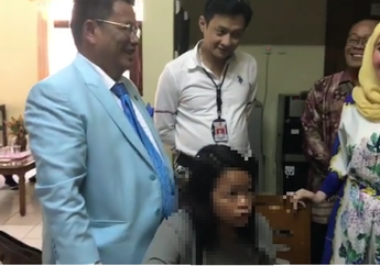 Hotman Paris Dampingi Korban Pemerkosaan Jalani Tes DNA Ulang