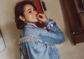 Tampil Nyentrik Kenakan Topi Baret ala Andien Aisyah, Millenials Banget nih!