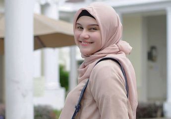 Plasenta Alami Pengapuran, Zee Zee Shahab Bagikan Pengalaman Saat Akan Melahirkan