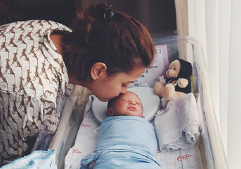 Dicibir Netizen Karena Melahirkan Secara Caesar, Mytha Lestari: Perjuangan Ibu Tak Bisa Dinilai Sebatas Itu!