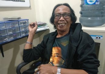 Sempat Terlilit Utang hingga Jual Harta Gegara Tersandung Kasus Korupsi, Intip Penampakan Rumah Artis Mandra yang Super Luas Bak Istana Jawa, Ternyata Terdapat Makam Leluhur hingga Berbagai Hewan Ternak