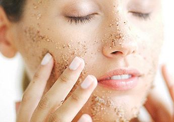 4 Perawatan Kulit yang Biasa Dilakukan Saat Menstruasi Berlangsung!