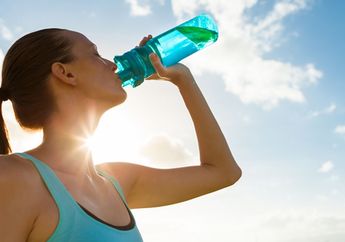 Kelebihan Minum Air Buat Dua Pelajar Ini Meninggal! Bagaimana Bisa?