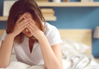 Kenali Tahap Gejala dan Jenis Makanan Penyebab Migrain, wah Favoritnya Cewek-cewek nih!