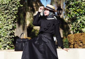 Bikin Penampilanmu Makin Stylish, yuk Lihat Inspirasi Padu Padan Topi dan Hijab ala Dian Pelangi