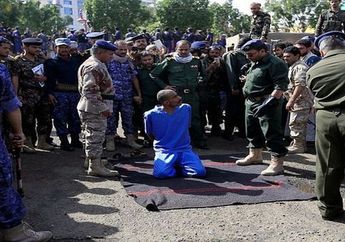 Sadis Banget! 3 Pelaku Pedofilia Dihukum Mati dan Digantung di Derek