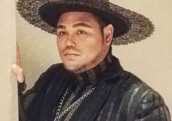 Ivan Gunawan Unggah Foto Zaman Dulu, Tubuh Langsingnya Jadi Perhatian